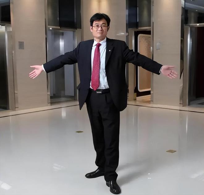 苏州富豪王友林 高考落榜者的逆袭，与他的坚守之道