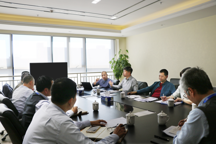 福日电子领导深入BB贝博光电调研.png